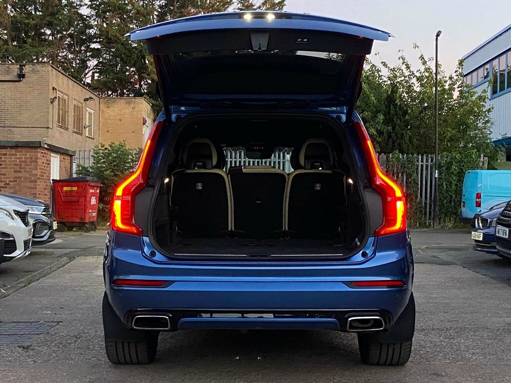 Volvo XC90 2.0 B5d 235 Momentum Pro Awd Geartronic Grey #43