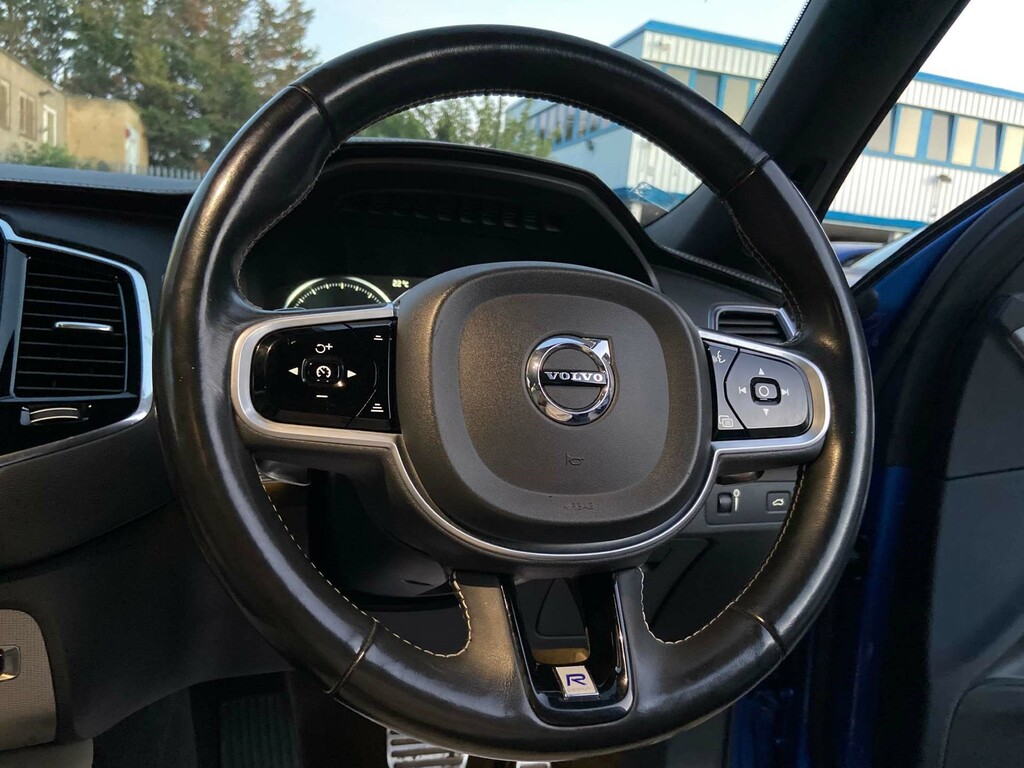 Volvo XC90 2.0 B5d 235 Momentum Pro Awd Geartronic Grey #56