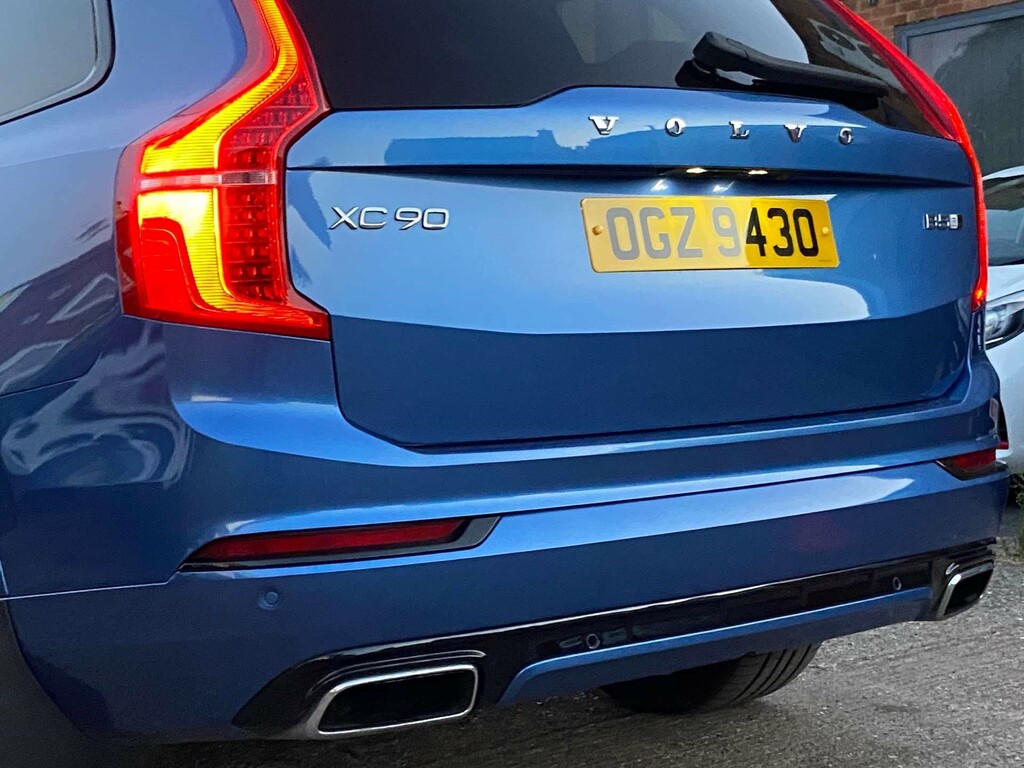 Volvo XC90 2.0 B5d 235 Momentum Pro Awd Geartronic Grey #31