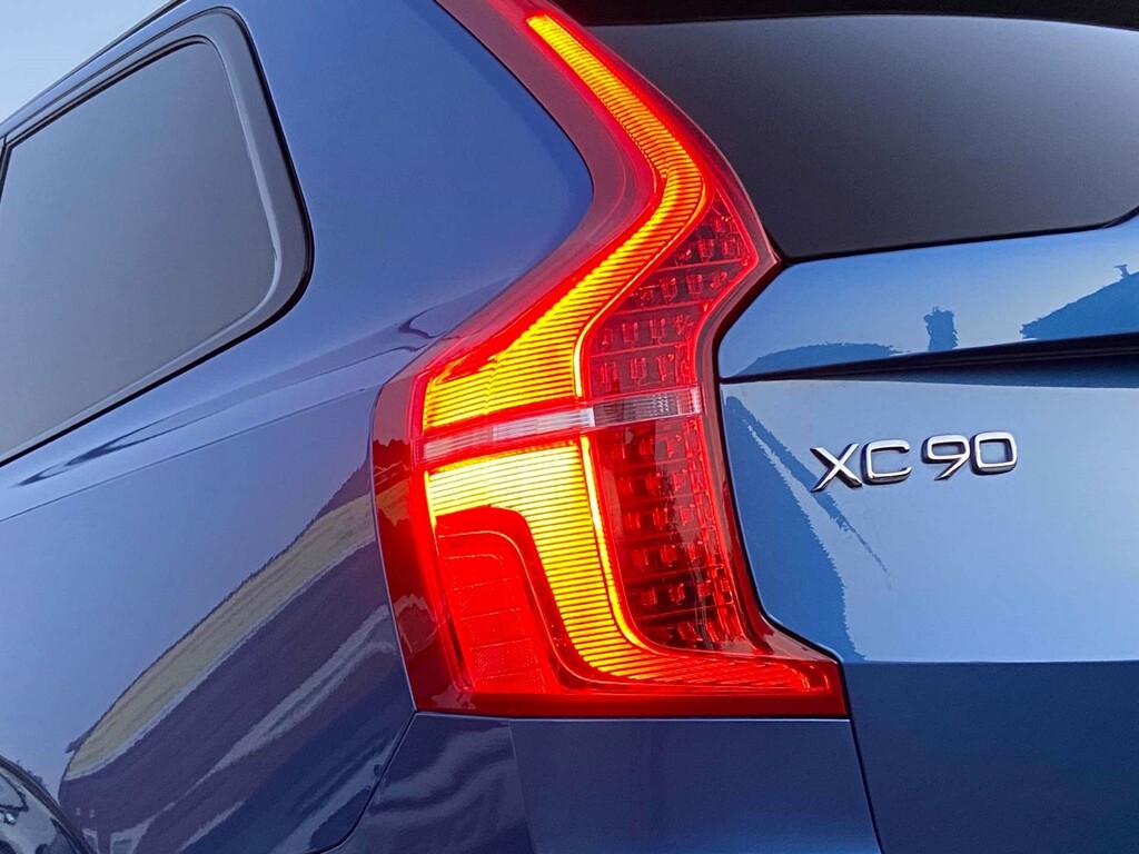 Volvo XC90 2.0 B5d 235 Momentum Pro Awd Geartronic Grey #32