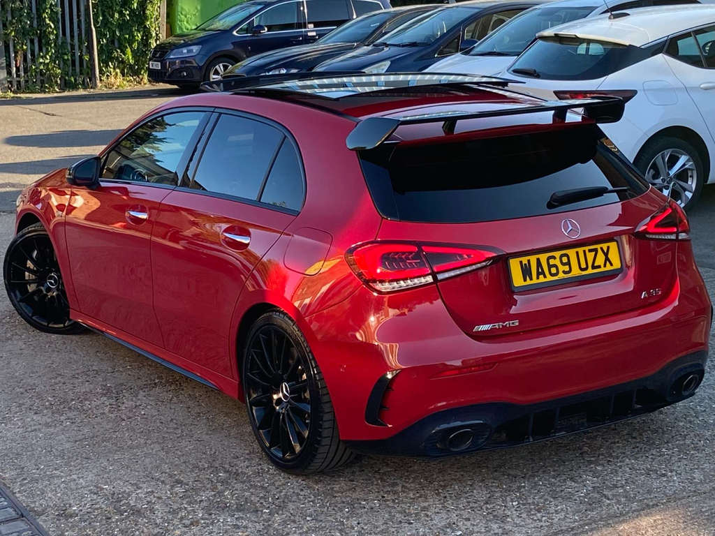 Mercedes-Benz A Class Premium Plus Hatchback Spds Dct 4Matic Eu #4