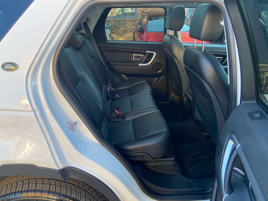 Land Rover Discovery Sport  Grey #16