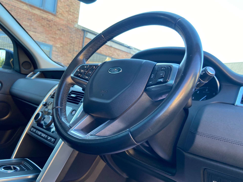 Land Rover Discovery Sport  Grey #47