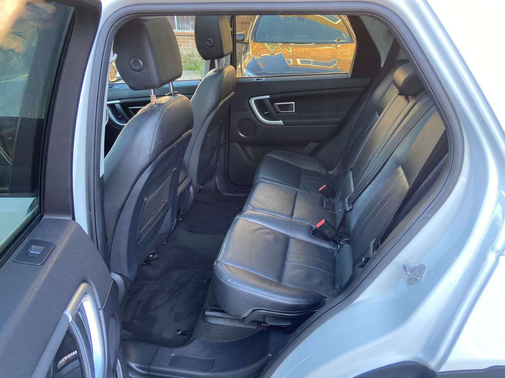 Land Rover Discovery Sport  Grey #15
