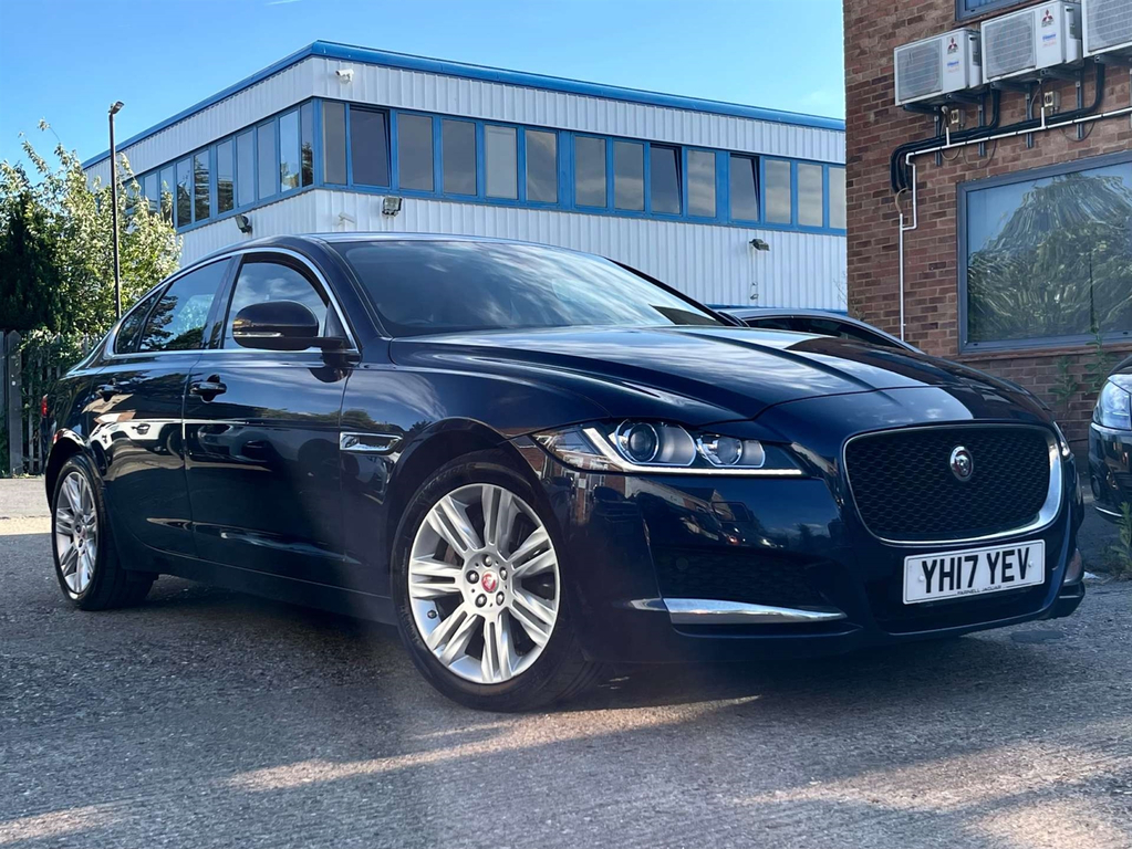 Jaguar XF Prestige Saloon Euro 6 Ss Blue