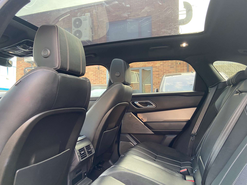 Land Rover Range Rover Velar Land Rover Estate 5.0 P550 Dynamic Black #41