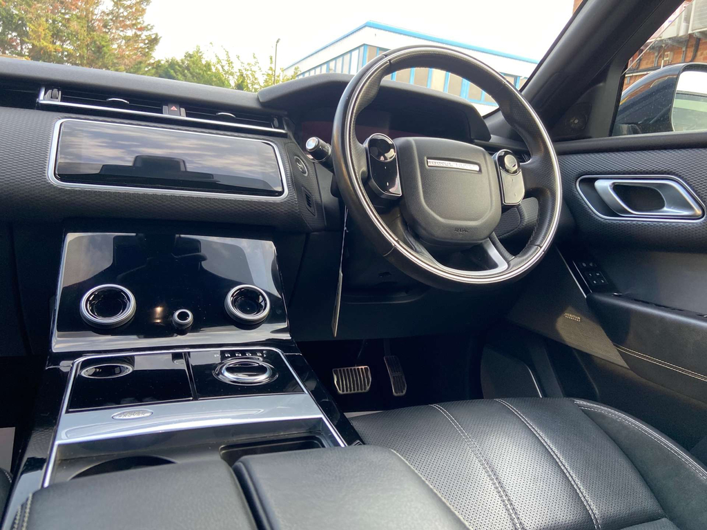 Land Rover Range Rover Velar Land Rover Estate 5.0 P550 Dynamic Black #45