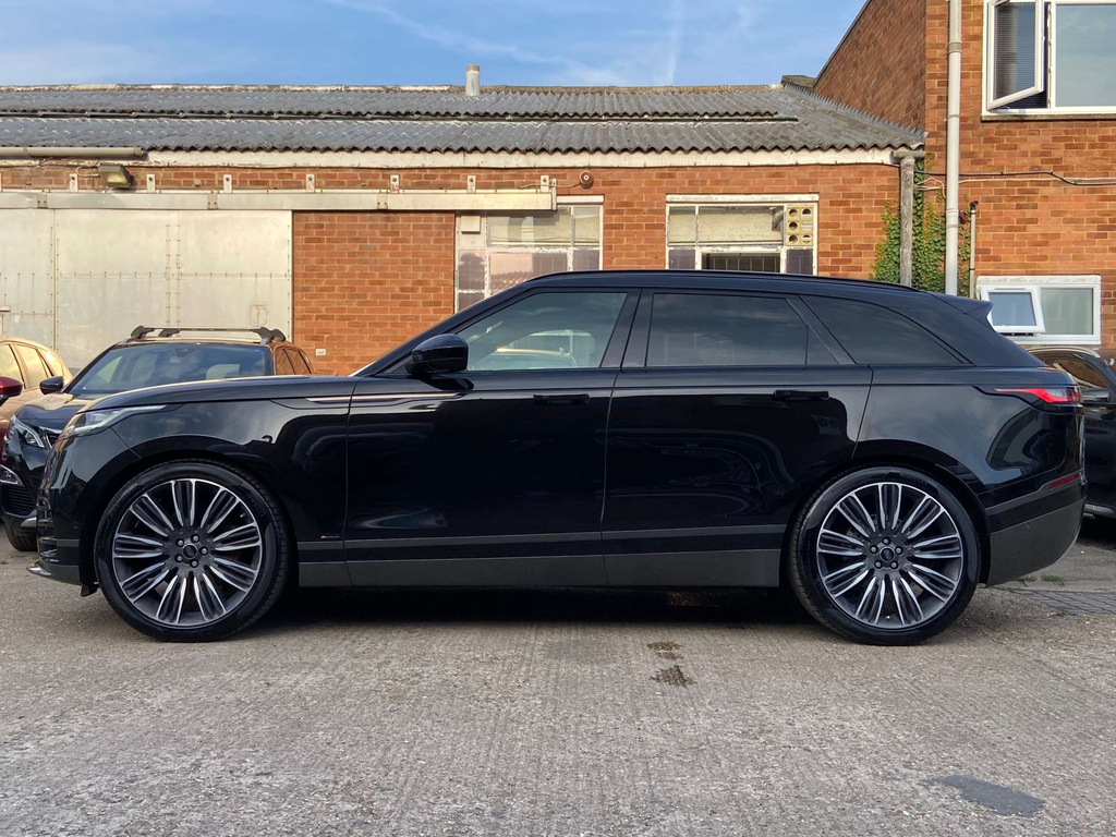 Land Rover Range Rover Velar Land Rover Estate 5.0 P550 Dynamic Black #12