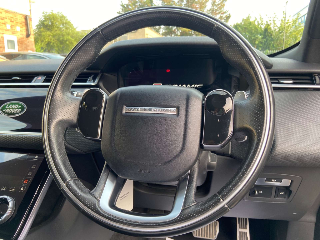 Land Rover Range Rover Velar Land Rover Estate 5.0 P550 Dynamic Black #63