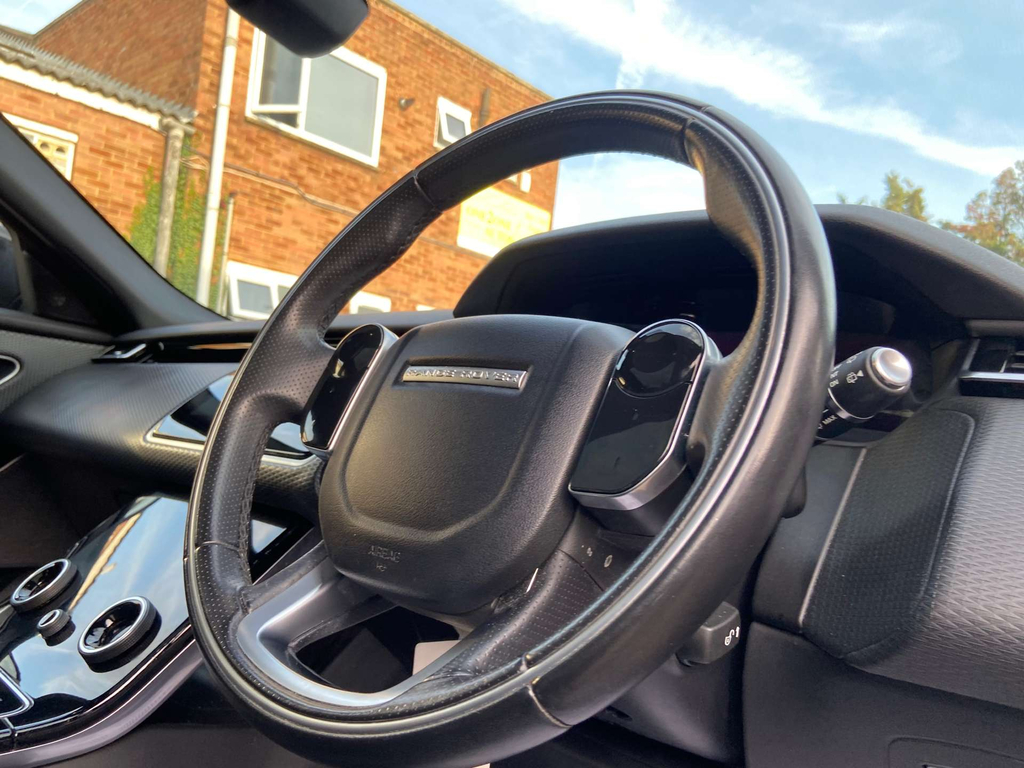 Land Rover Range Rover Velar Land Rover Estate 5.0 P550 Dynamic Black #44