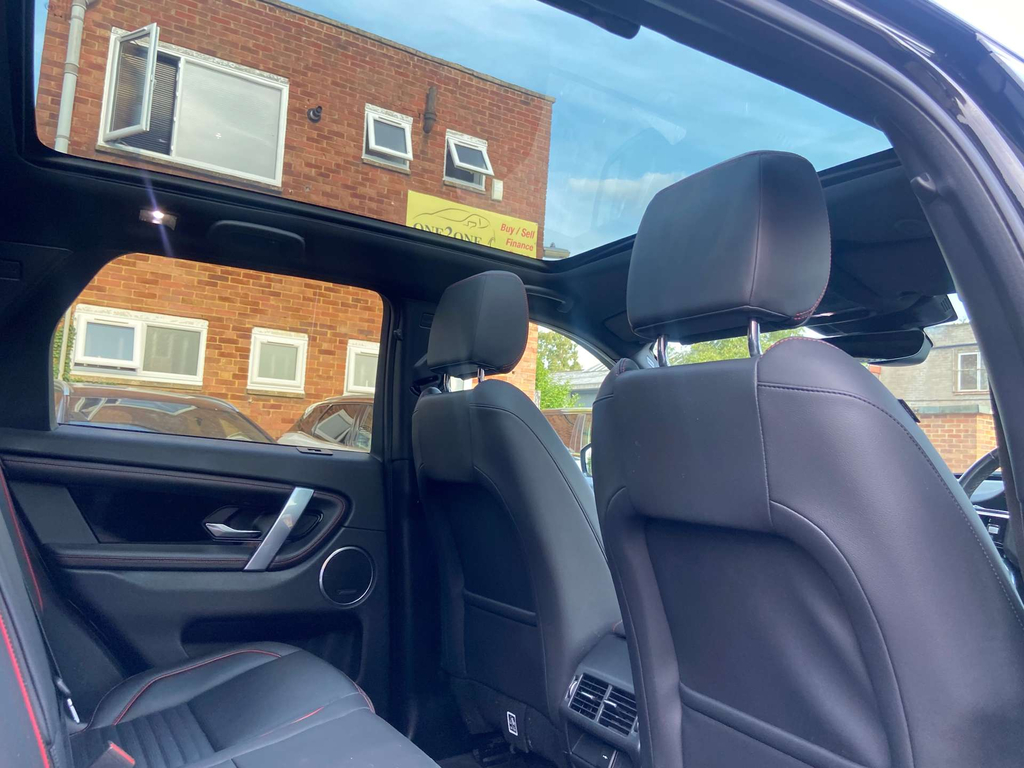 Land Rover Discovery Sport Sport S Black #44