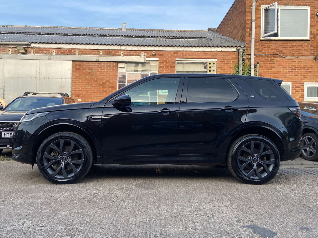 Land Rover Discovery Sport Sport S Black #28