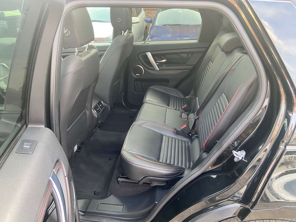 Land Rover Discovery Sport Sport S Black #17