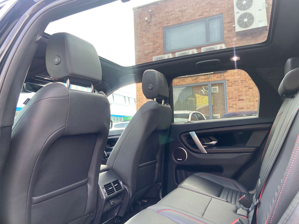Land Rover Discovery Sport Sport S Black #41
