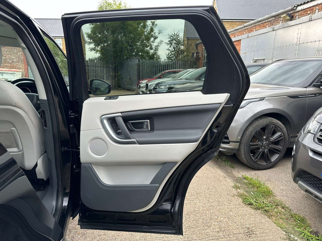 Land Rover Discovery Sport 2.0 Td4 Hse Luxury 4Wd Grey #35
