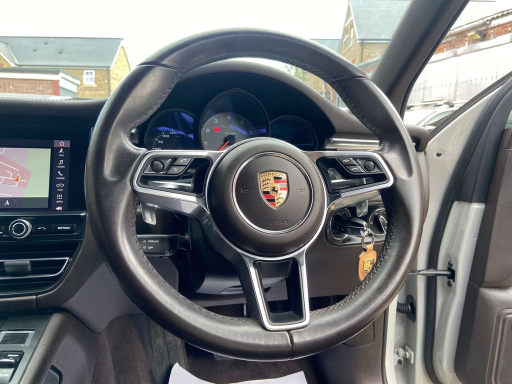 Porsche Macan Grey #63