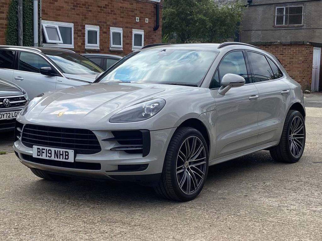 Porsche Macan Grey #8