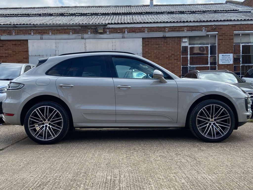 Porsche Macan Grey #11