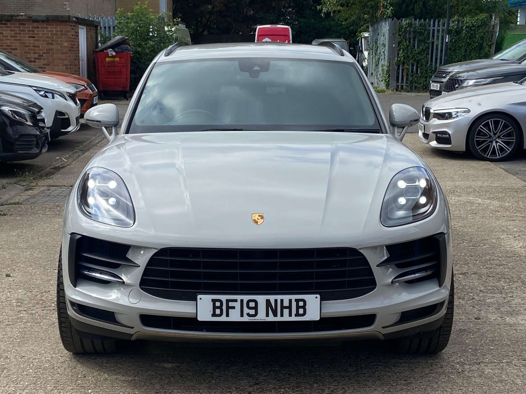 Porsche Macan Grey #25