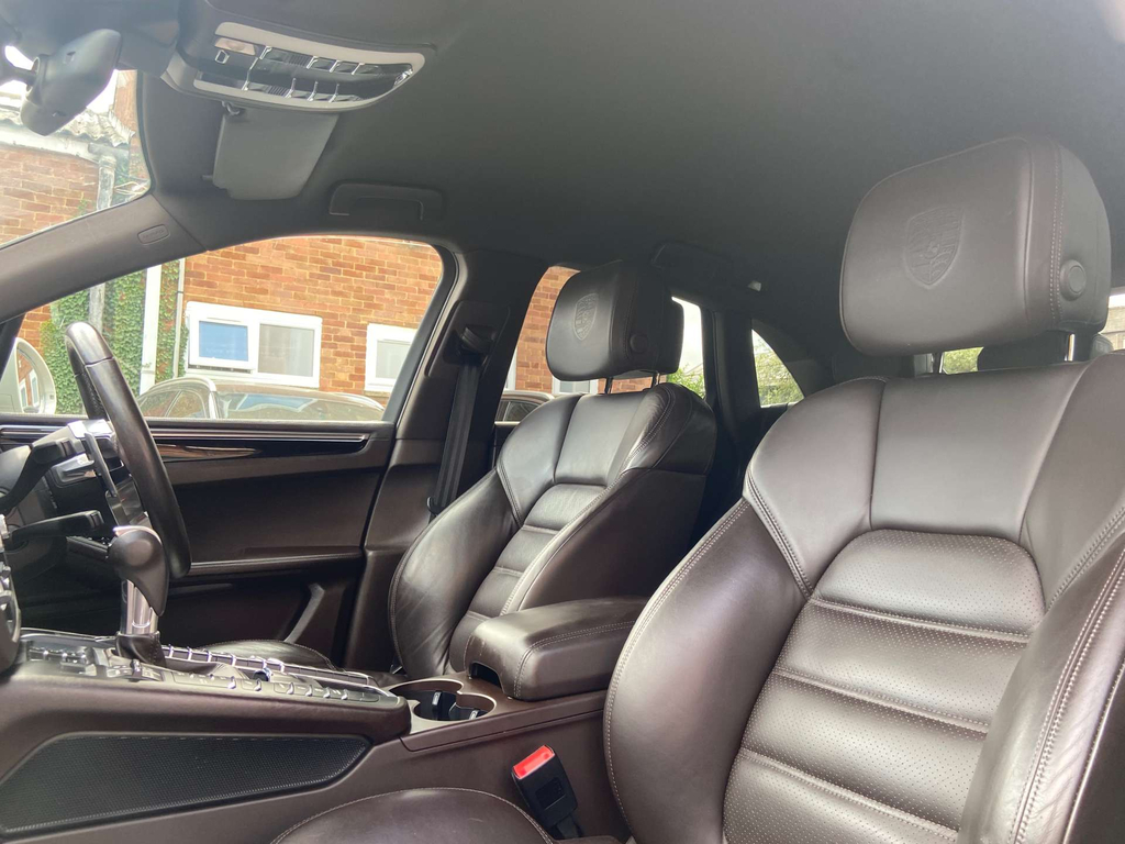 Porsche Macan Grey #42