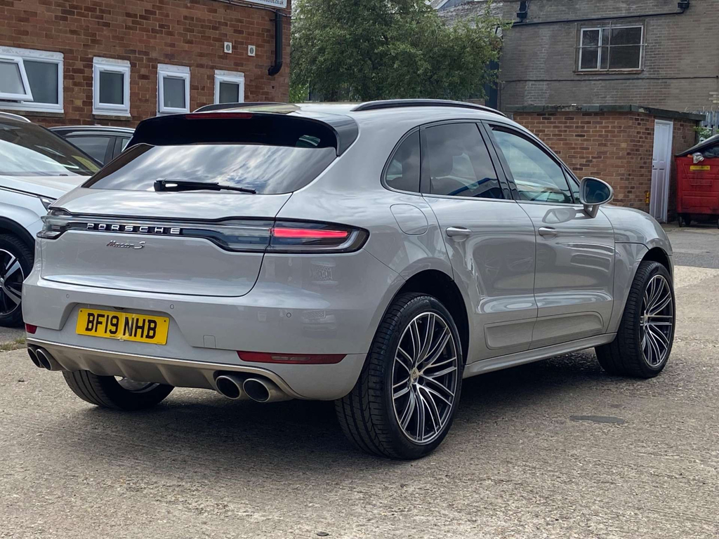 Porsche Macan Grey #9