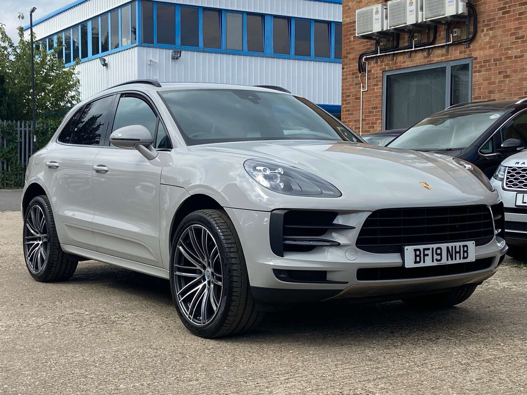 Porsche Macan Grey #73