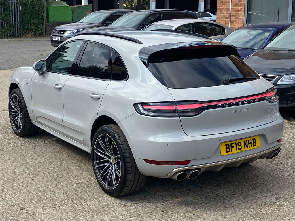 Porsche Macan Grey #72