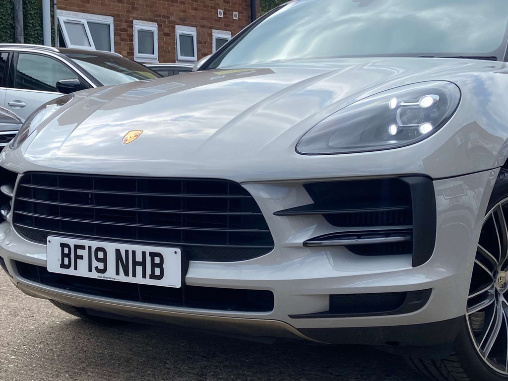 Porsche Macan Grey #29