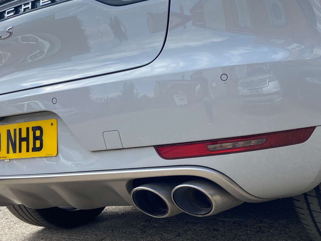 Porsche Macan Grey #36
