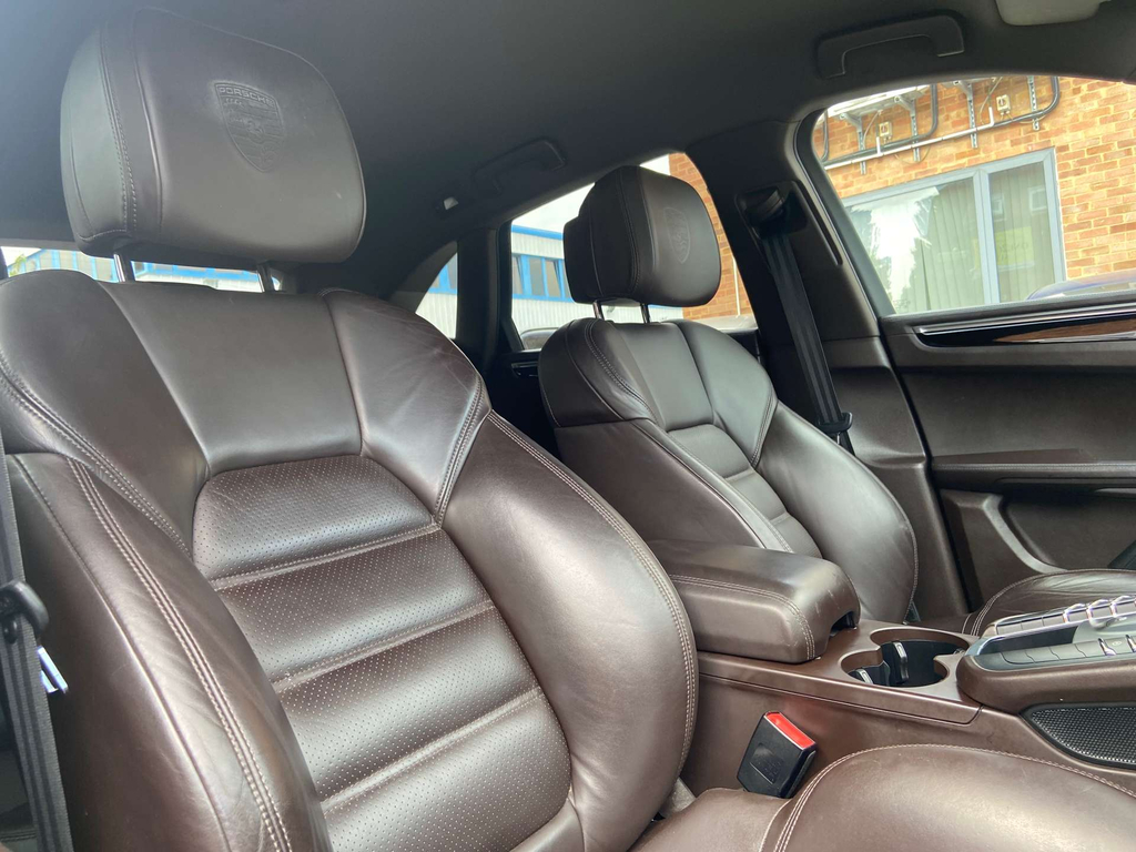 Porsche Macan Grey #45