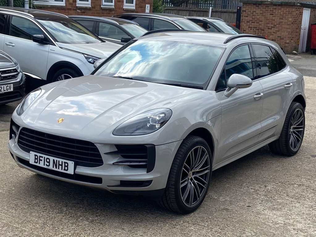 Porsche Macan Grey #24
