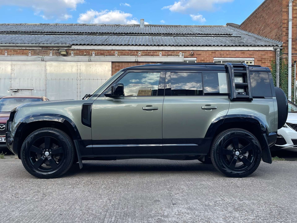 Land Rover Defender 110 First Edition Silver #12
