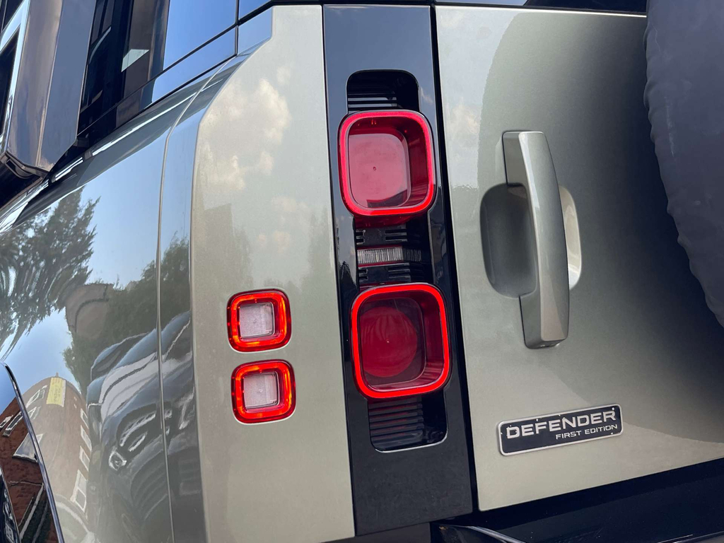 Land Rover Defender 110 First Edition Silver #35