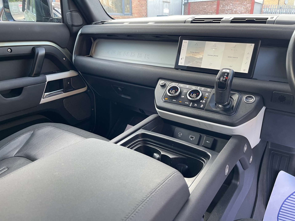 Land Rover Defender 110 First Edition Silver #62