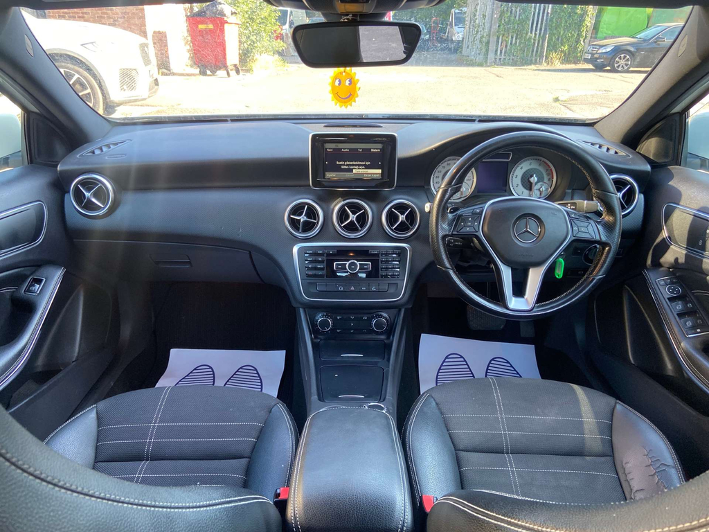 Mercedes-Benz A Class Hatchback Red #18