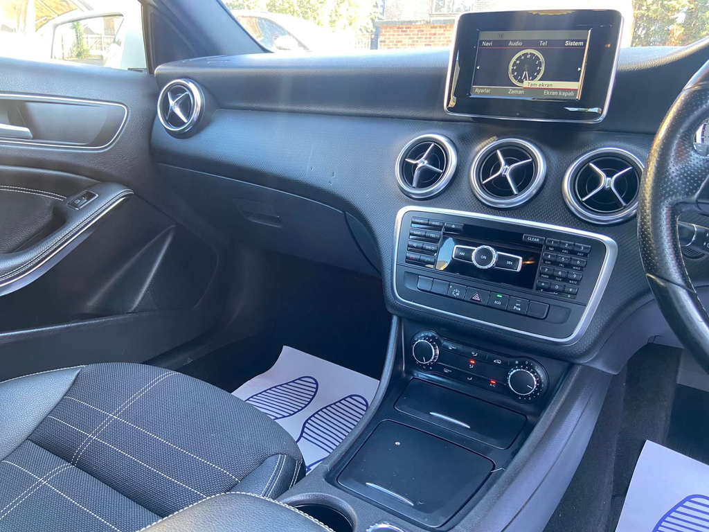 Mercedes-Benz A Class Hatchback Red #19