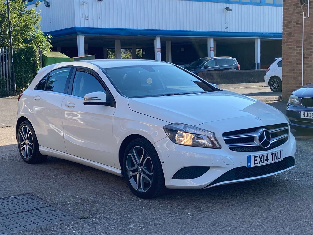 Mercedes-Benz A Class Hatchback Red #7