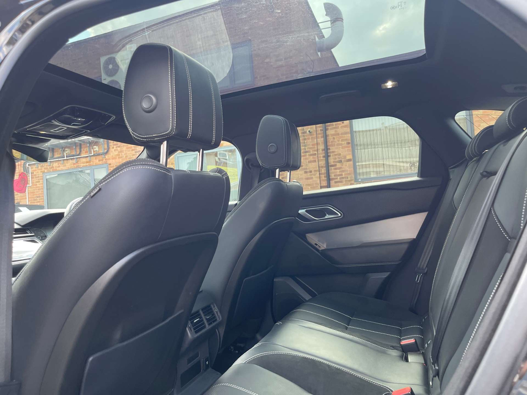 Land Rover Range Rover Velar 2L Null Black #37