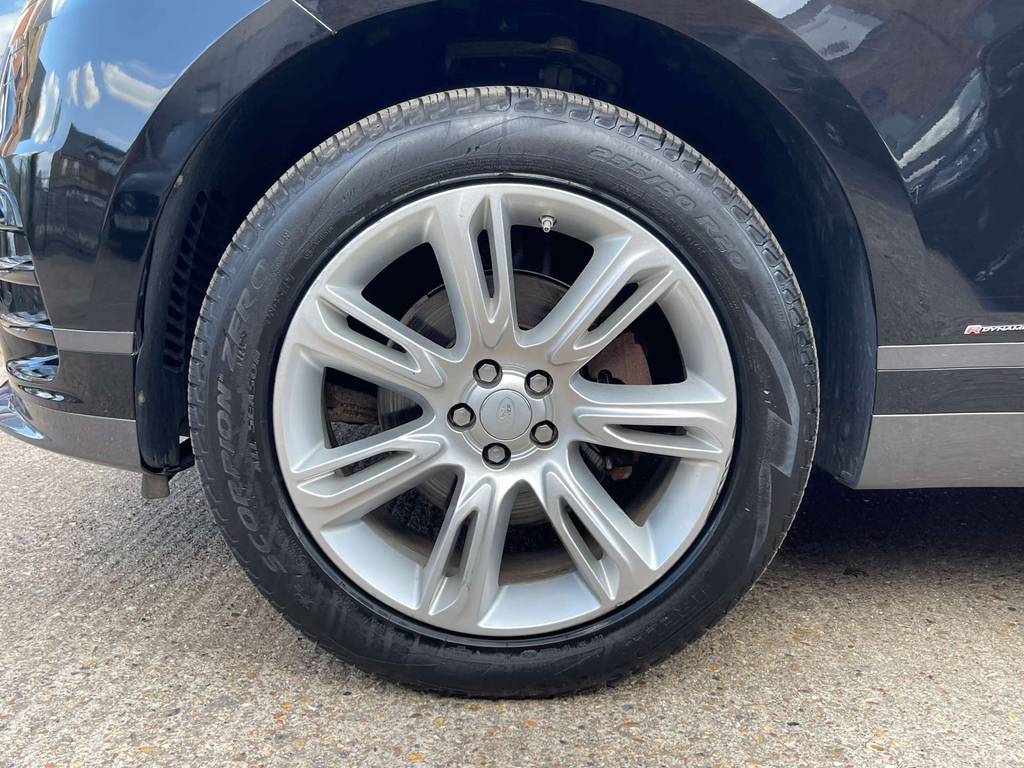 Land Rover Range Rover Velar 2L Null Black #34