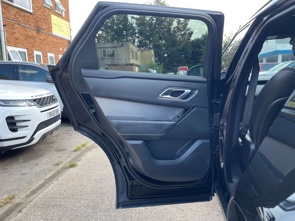 Land Rover Range Rover Velar 2L Null Black #54