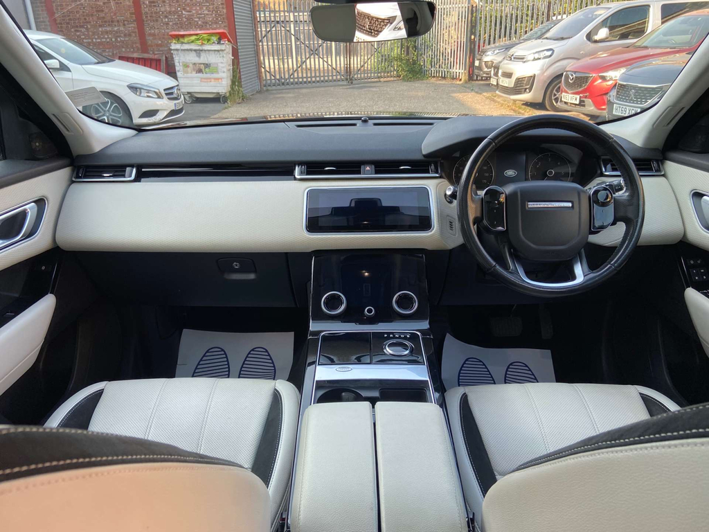Land Rover Range Rover Velar R-dynamic Se Silver #18