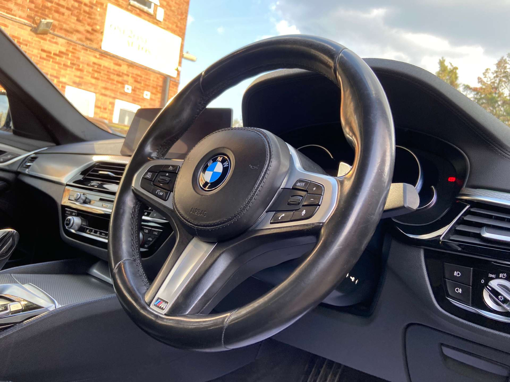 BMW 5 Series Saloon 3.0 Blue #49