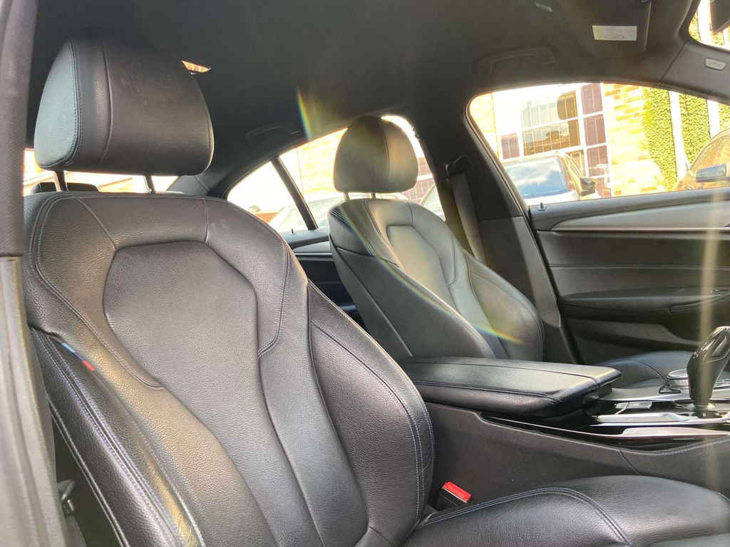 BMW 5 Series Saloon 3.0 Blue #48