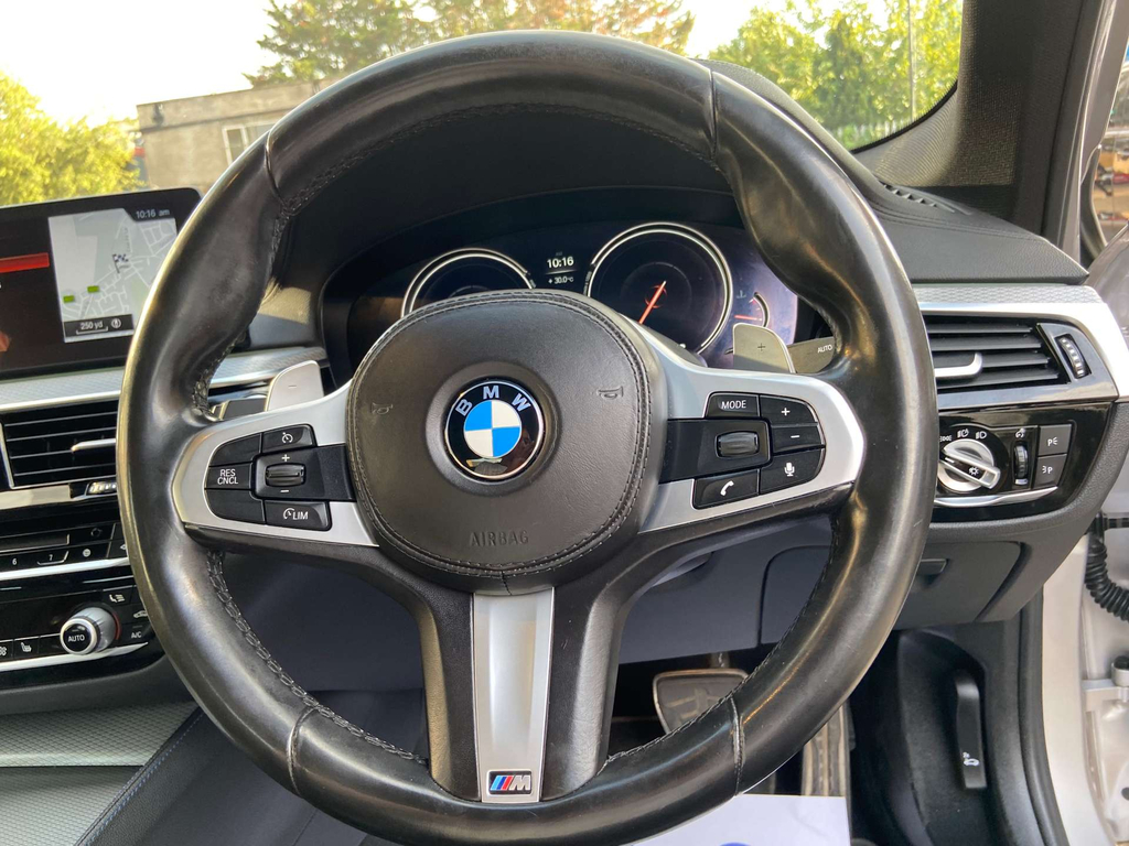 BMW 5 Series Saloon 3.0 Blue #61