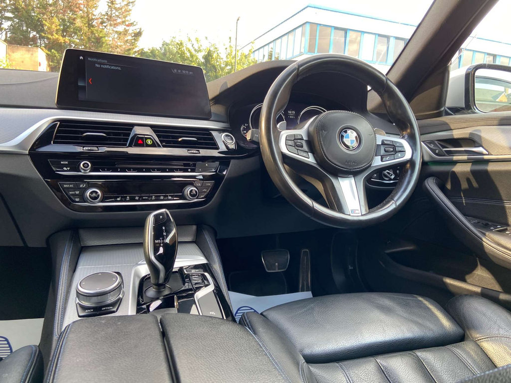 BMW 5 Series Saloon 3.0 Blue #50