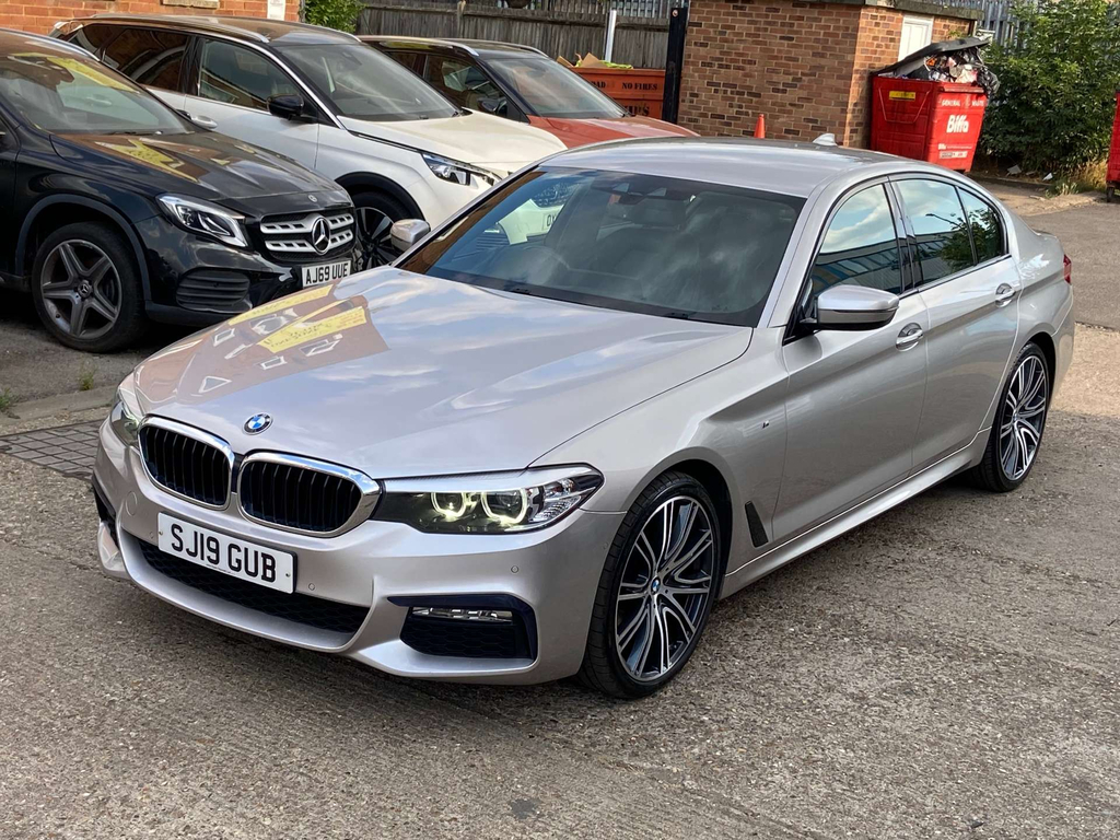 BMW 5 Series Saloon 3.0 Blue #24