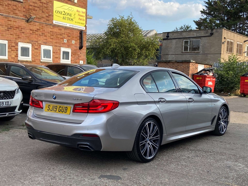 BMW 5 Series Saloon 3.0 Blue #9