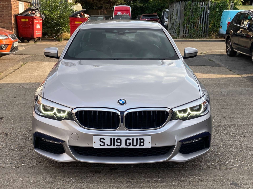 BMW 5 Series Saloon 3.0 Blue #25