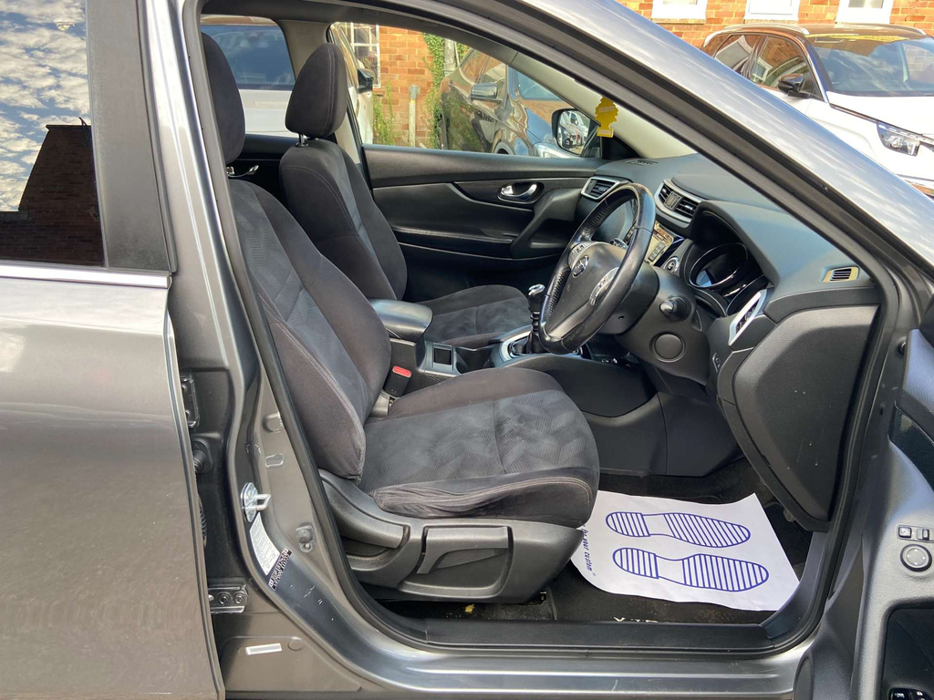 Nissan X-Trail  Silver #17
