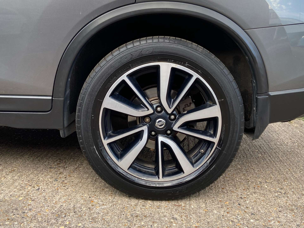 Nissan X-Trail  Silver #23